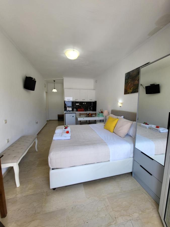 Angela Kassiopi Apartament Studio Extérieur photo
